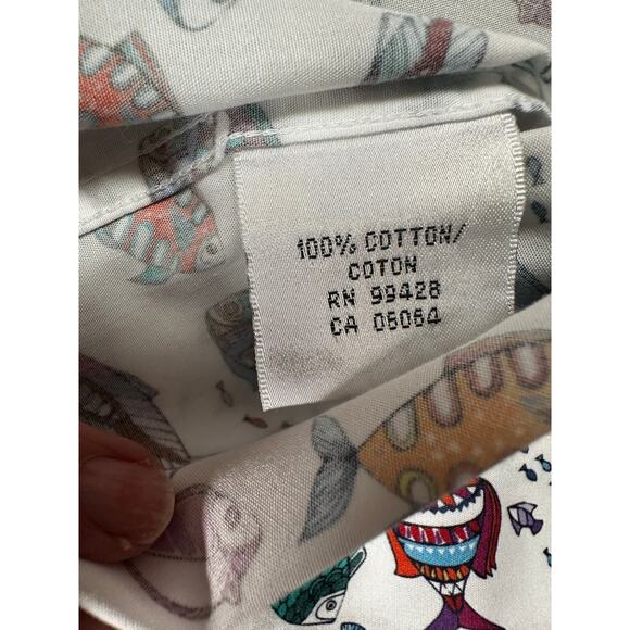 Bugatchi Classic Fit White Button-Up Shirt, Colorful Tropical Fish Print, Size M - Picture 7 of 7